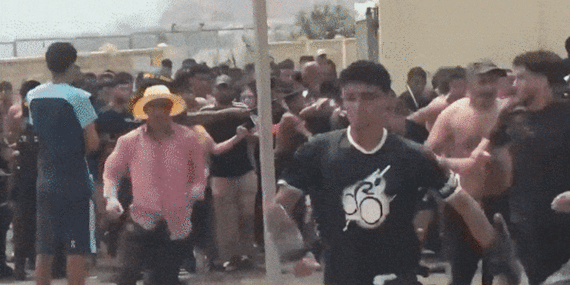 880aca47053a75b40d0a7170874fb2759697546e895c2365224e009a9cb60229.gif
