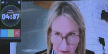 eaf77a17c1ed5f5a5fcd028767e639b132300c40e90697038e4a1310a90e2fd3.gif