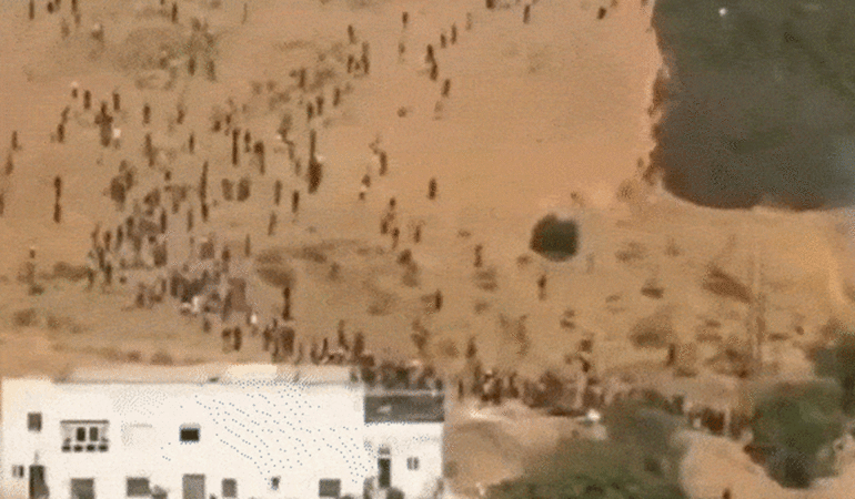 e1efaeaf88ffaae233e02a2c1c66fa56c1e8242afe347bd27e5b50c2296202ea.gif