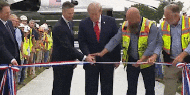 6f79660e22a739d216c5fff3cfc0f80ebcbd21ac629982e3f8e1a8c005e78920.gif